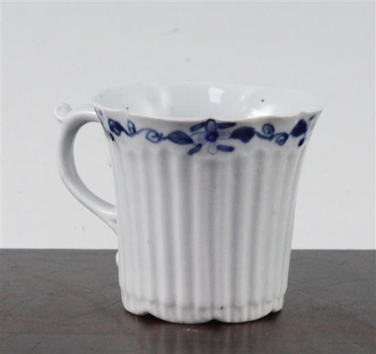 A Worcester early reeded coffee cup, c.1754, 5.5cm